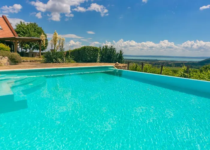 - Szolo Birtok Holiday home *